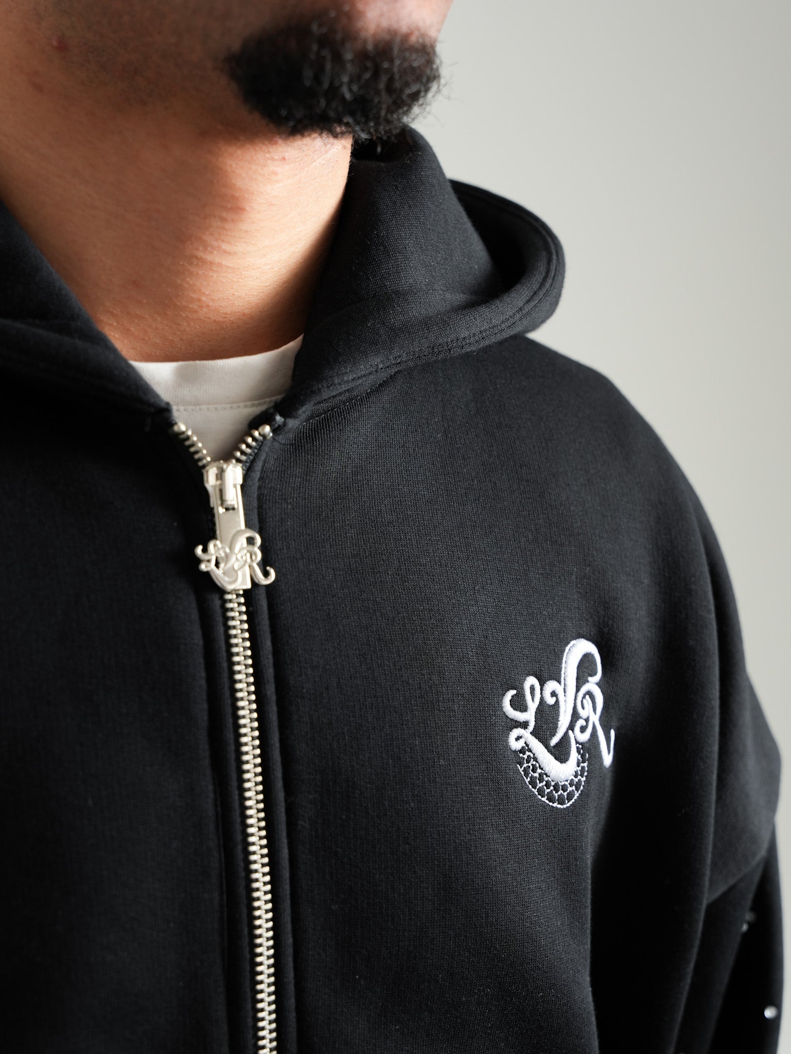 TWY's ZIPPER BLACK