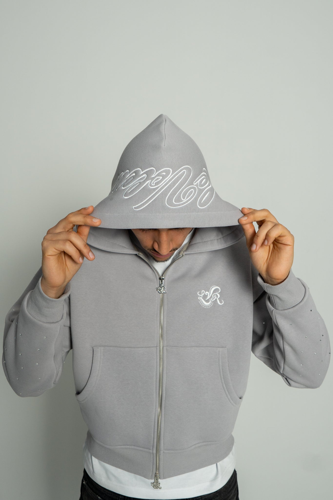 TWY's ZIPPER GREY
