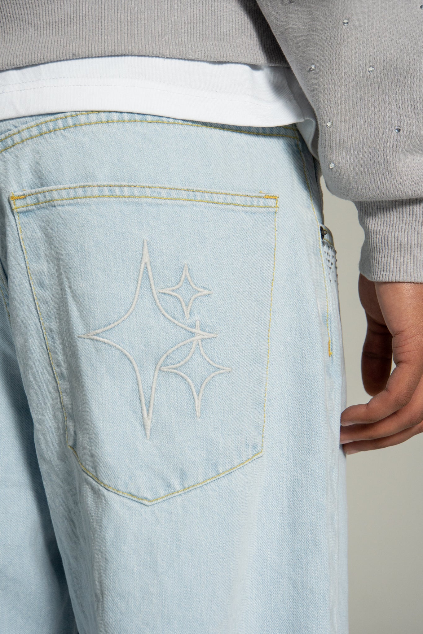 TWY's LIGHT BLUE DENIM